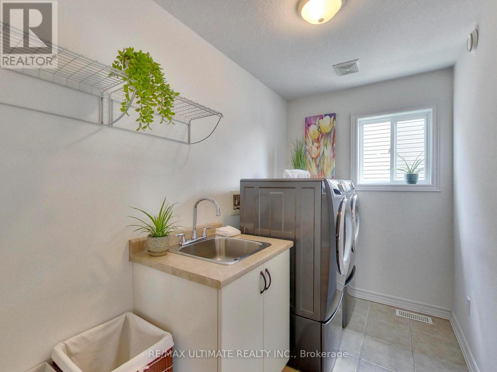 152 Gray Avenue, New Tecumseth, Ontario  L9R 0G5 - Photo 16 - N13831546