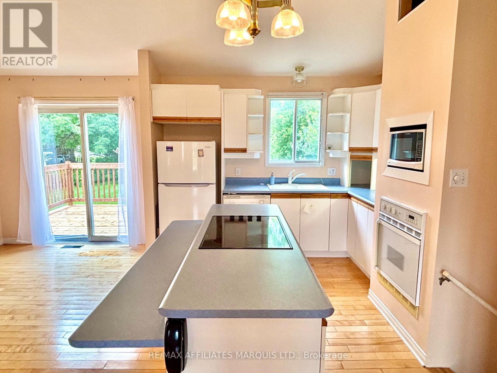 82 Columbia Avenue, South Stormont, Ontario  K0C 1P0 - Photo 12 - X13831550