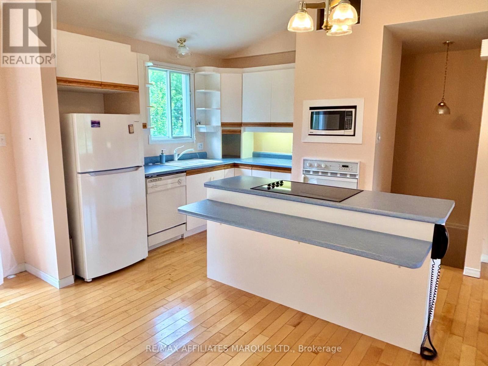 82 Columbia Avenue, South Stormont, Ontario  K0C 1P0 - Photo 13 - X13831550