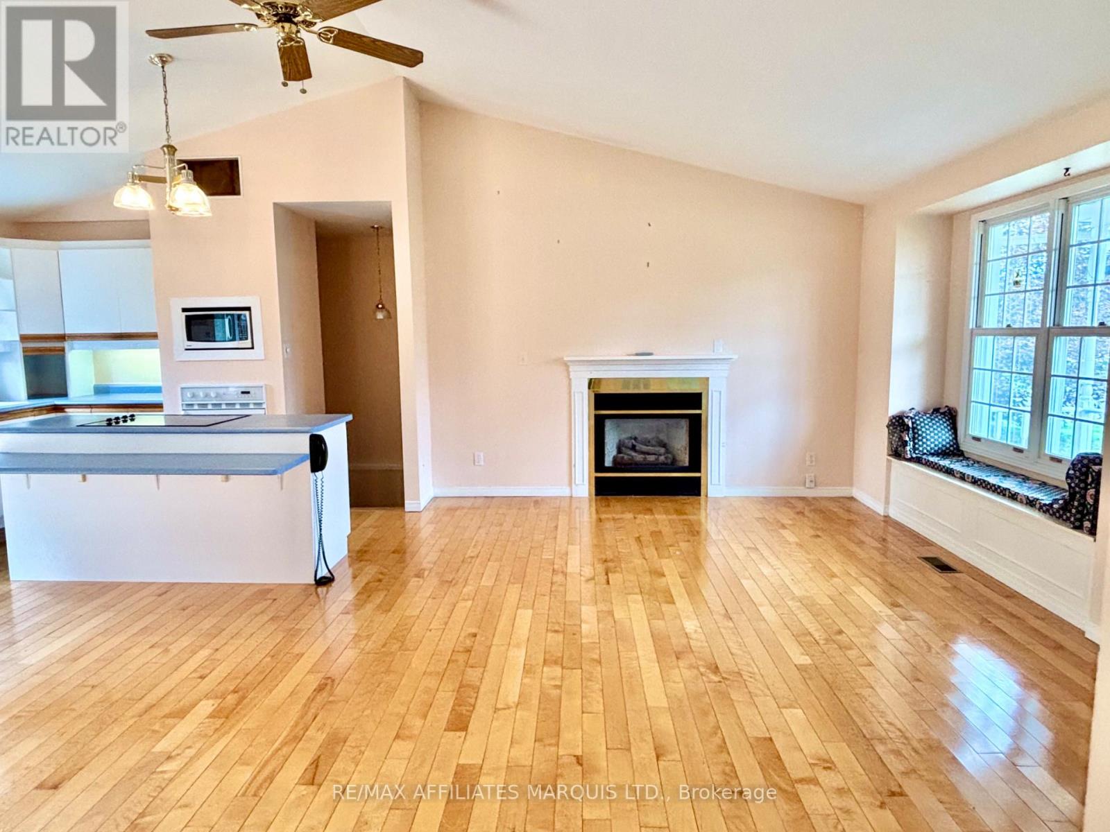 82 Columbia Avenue, South Stormont, Ontario  K0C 1P0 - Photo 8 - X13831550