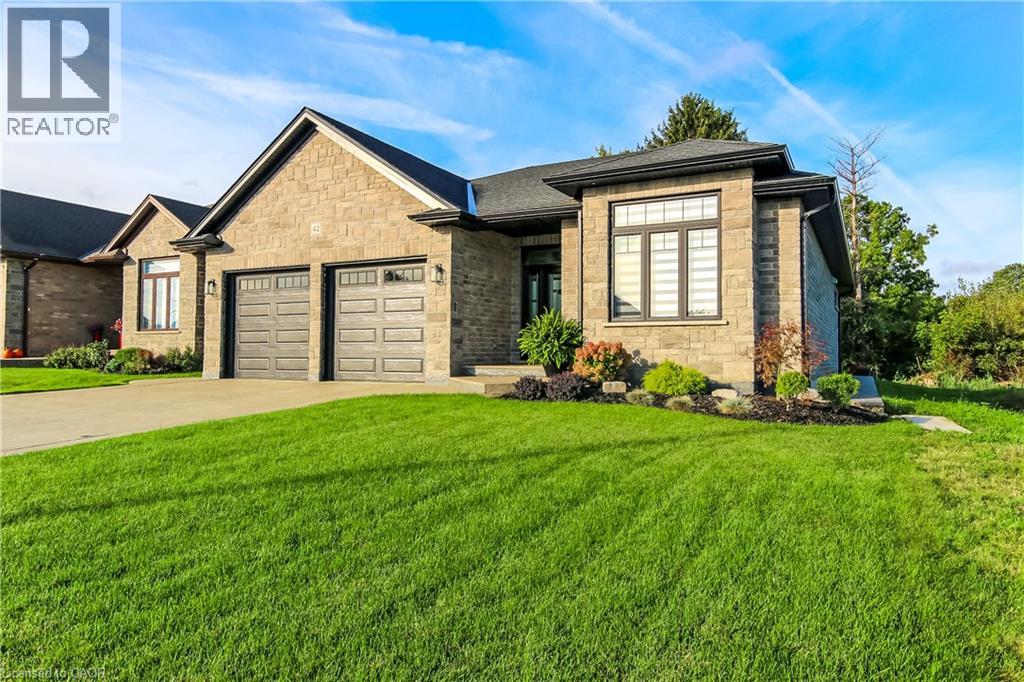 42 Judd Drive E, Simcoe, Ontario  N3Y 0G7 - Photo 2 - 40865389