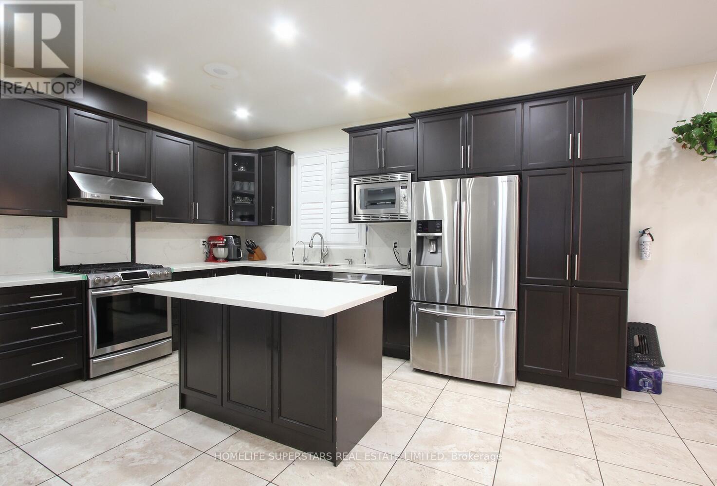 32 Speedwell Street, Brampton, Ontario  L6X 2Z4 - Photo 10 - W13831534