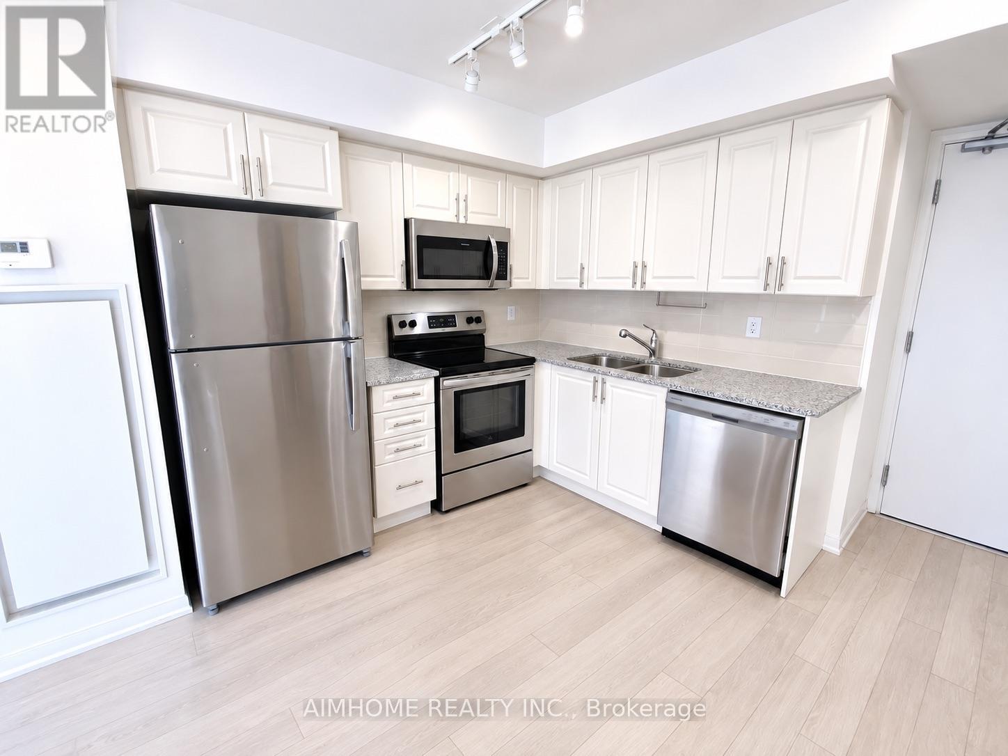1010 - 3091 Dufferin Street, Toronto, Ontario  M6A 0C4 - Photo 9 - W13831554