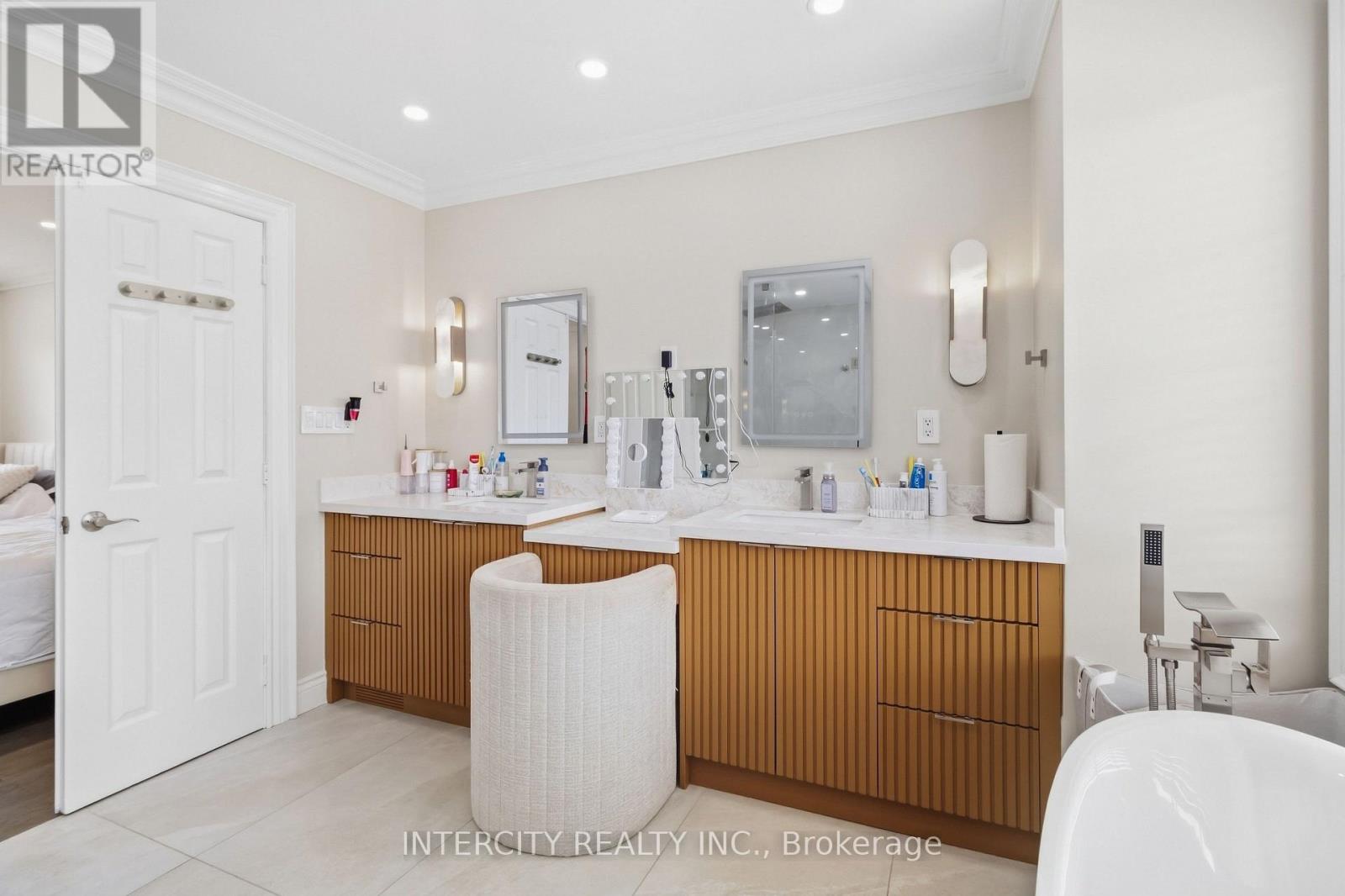 700 Trudeau Drive, Milton, Ontario  L9T 5L5 - Photo 20 - W13831562