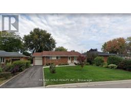 18 SUBURBAN DRIVE, Mississauga, Ontario