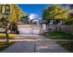 5 NATHANIEL Crescent, Kitchener, Ontario