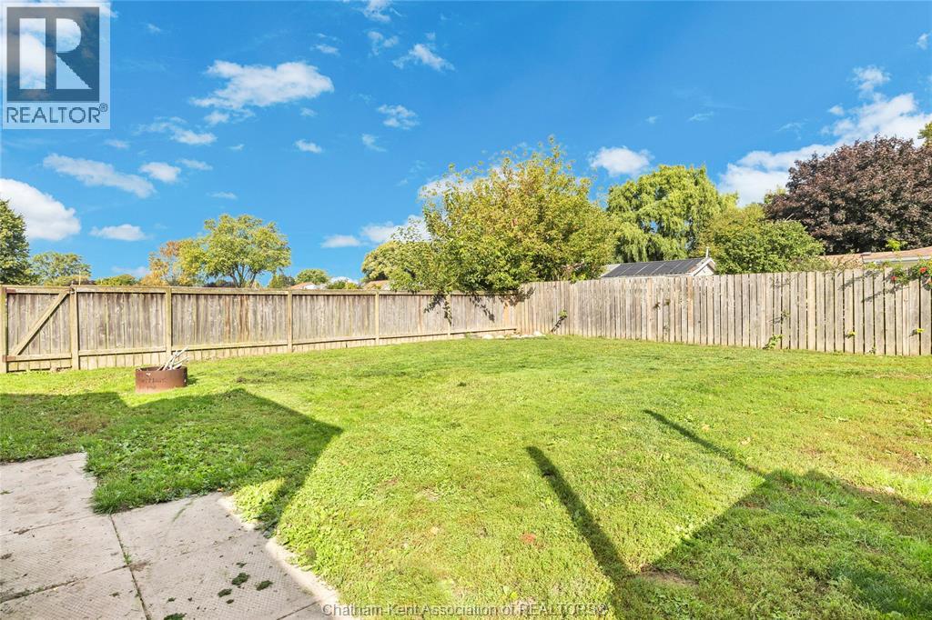 686 Albert Street, Wallaceburg, Ontario  N8A 1Y9 - Photo 28 - 26023680