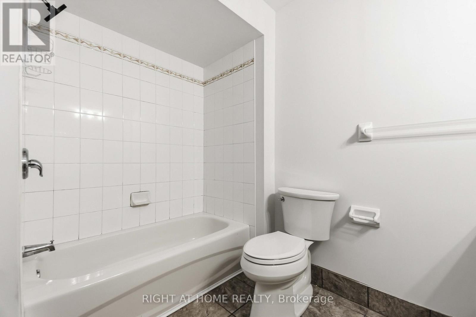 323 Berrigan Drive, Ottawa, Ontario  K2J 5E2 - Photo 13 - X13831582