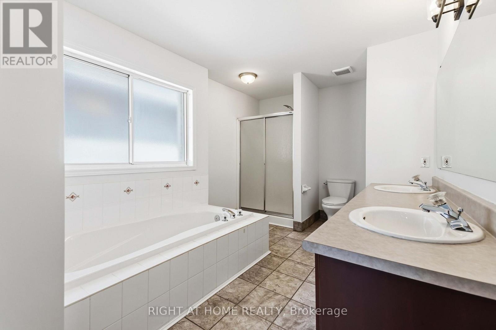 323 Berrigan Drive, Ottawa, Ontario  K2J 5E2 - Photo 9 - X13831582