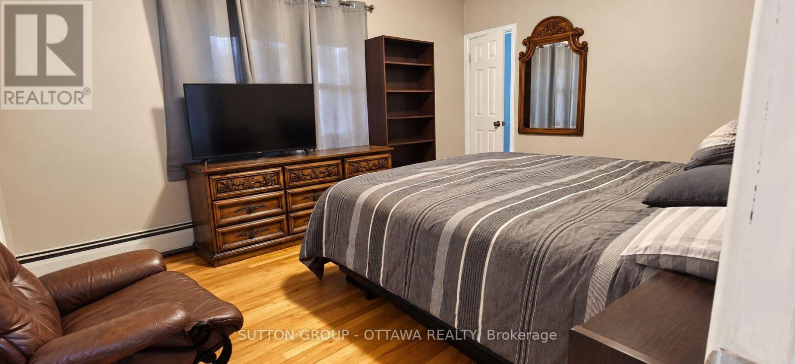 A - 3033 Richmond Road, Ottawa, Ontario  K2B 6S6 - Photo 3 - X13831594