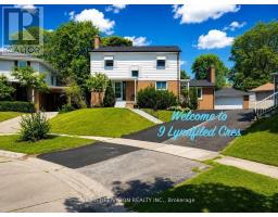 9 LYNDFIELD CRESCENT, Brampton, Ontario