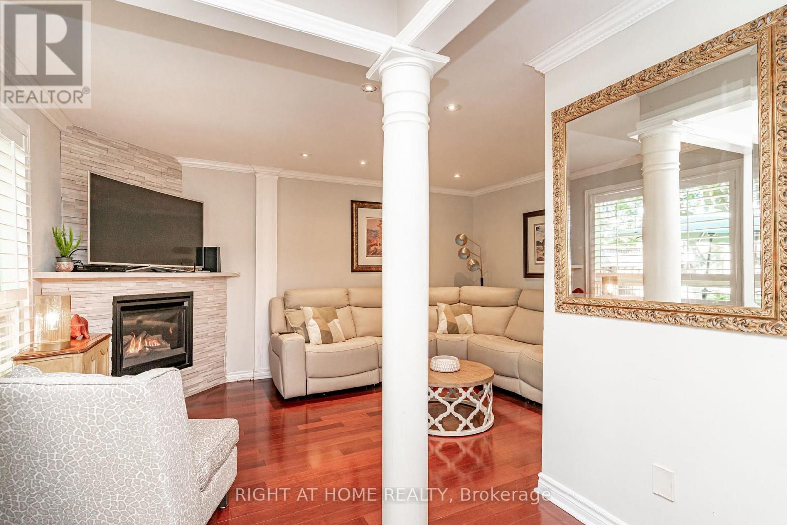 9 - 2272 Mowat Avenue, Oakville, Ontario  L6H 5L8 - Photo 13 - W13824740