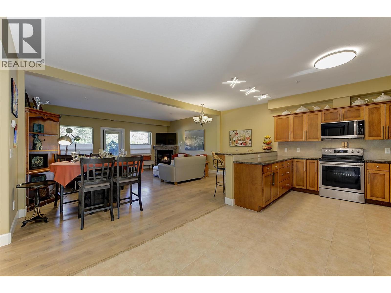 3996 Beach Avenue Unit# 236, Peachland, British Columbia  V0H 1X1 - Photo 9 - 10401573