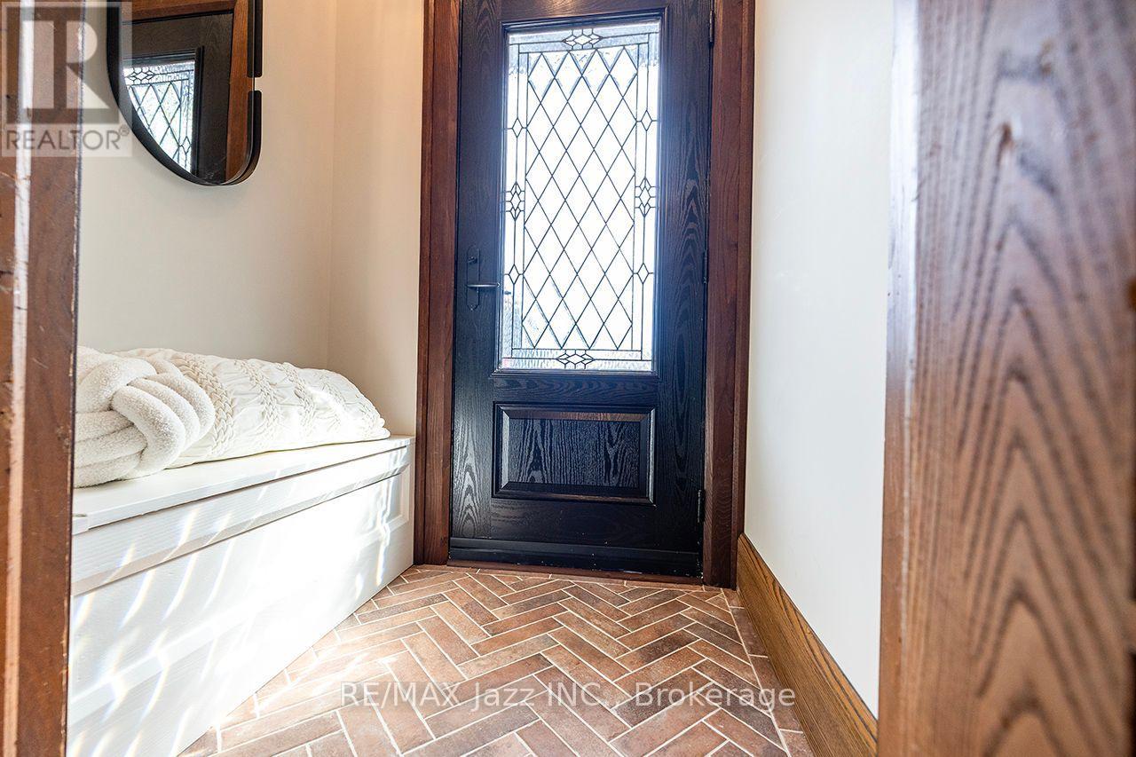 142 Adelaide Avenue W, Oshawa, Ontario  L1G 1Y8 - Photo 10 - E13828668