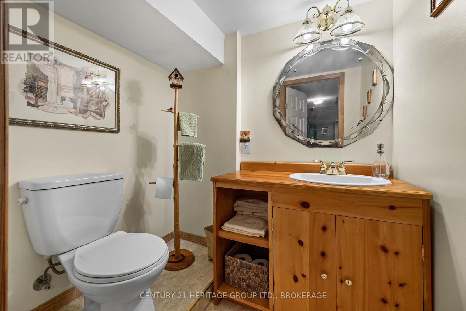 35 Loyalist Avenue, Loyalist, Ontario K7N 1K5 - Photo 30 - X13831694