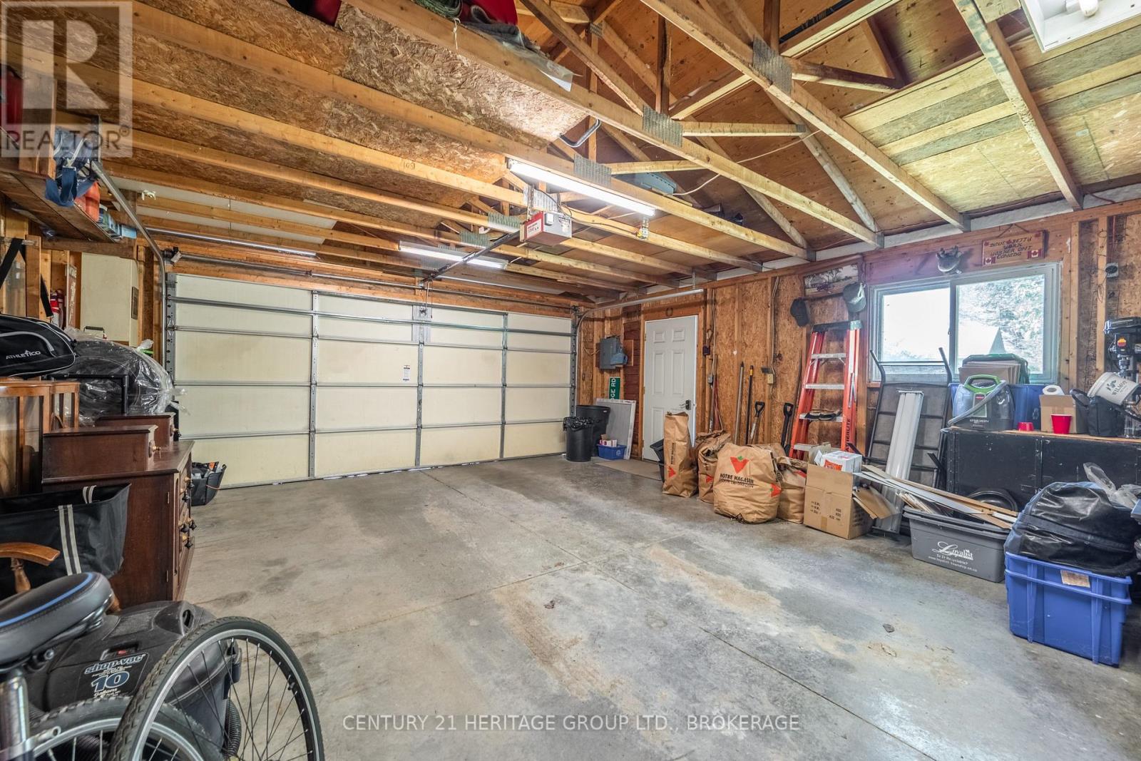 35 Loyalist Avenue, Loyalist, Ontario K7N 1K5 - Photo 33 - X13831694