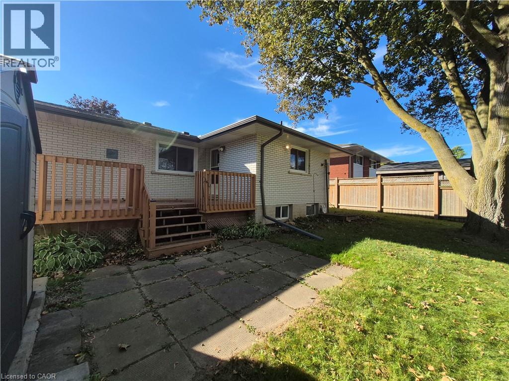 11 Duncairn Avenue, Kitchener, Ontario  N2M 4S5 - Photo 44 - 40859773