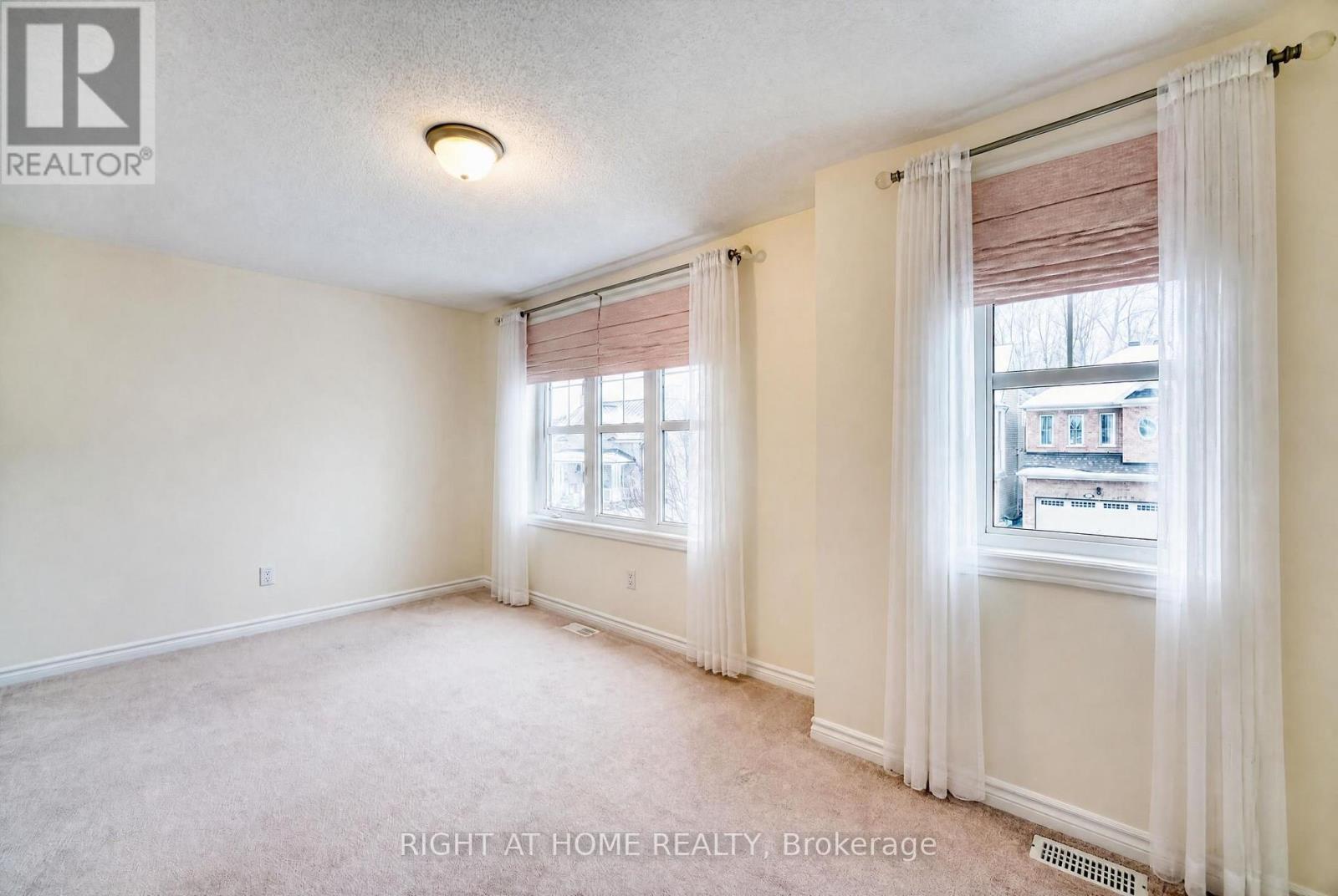 31 Summitview Drive, Ottawa, Ontario  K2M 2V9 - Photo 14 - X13831638
