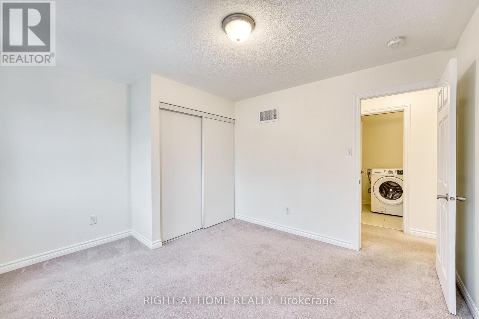 31 Summitview Drive, Ottawa, Ontario  K2M 2V9 - Photo 17 - X13831638