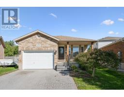106 BELLAMY CRESCENT, Centre Wellington, Ontario