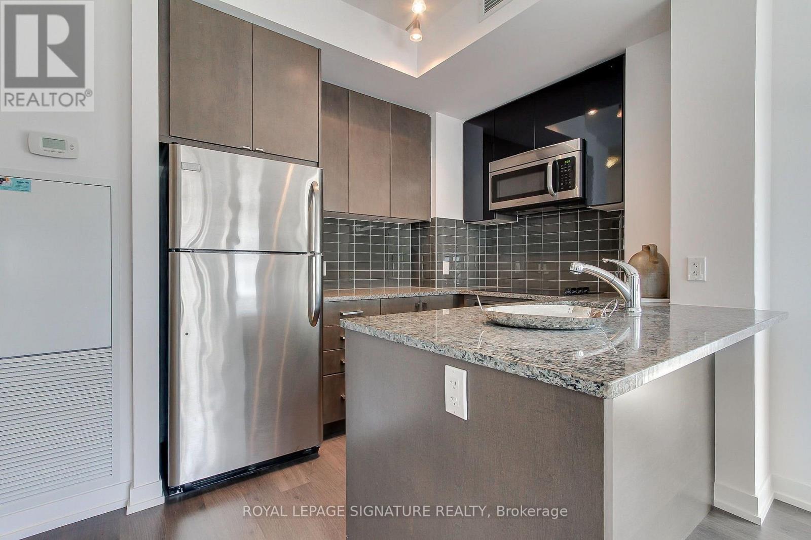 1812 - 98 Lillian Street, Toronto, Ontario  M4S 0A5 - Photo 9 - C13831654