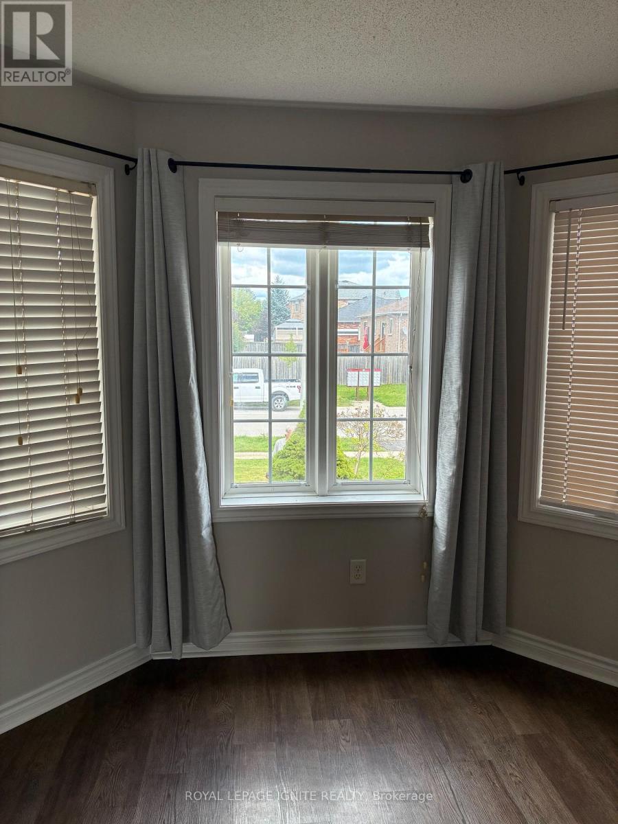 114 Bird Street, Barrie (Edgehill Drive), Ontario  L4N 0W6 - Photo 17 - S13831682