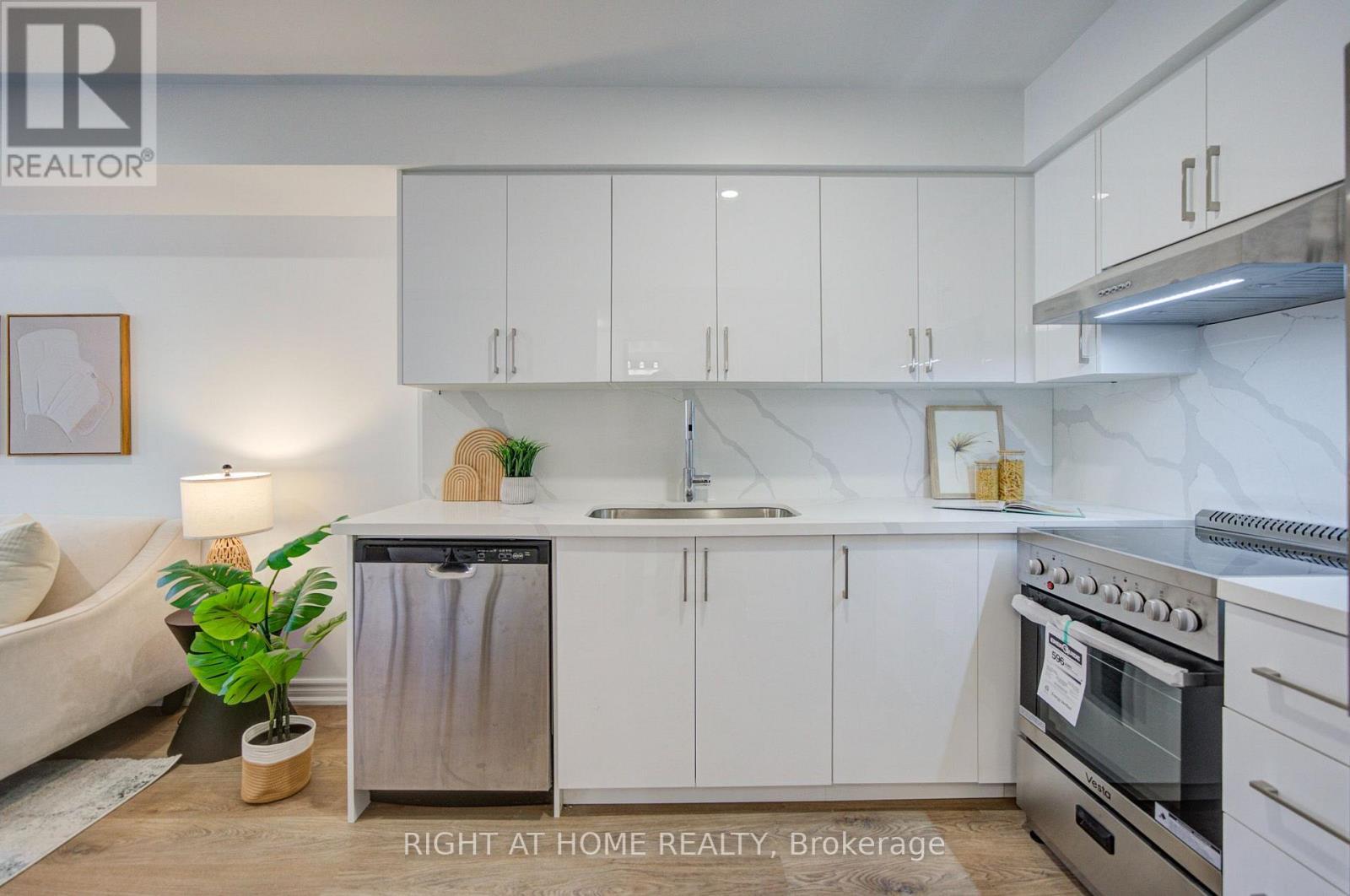 323 - 4975 Southampton Drive, Mississauga, Ontario  L5M 8E4 - Photo 19 - W13831626