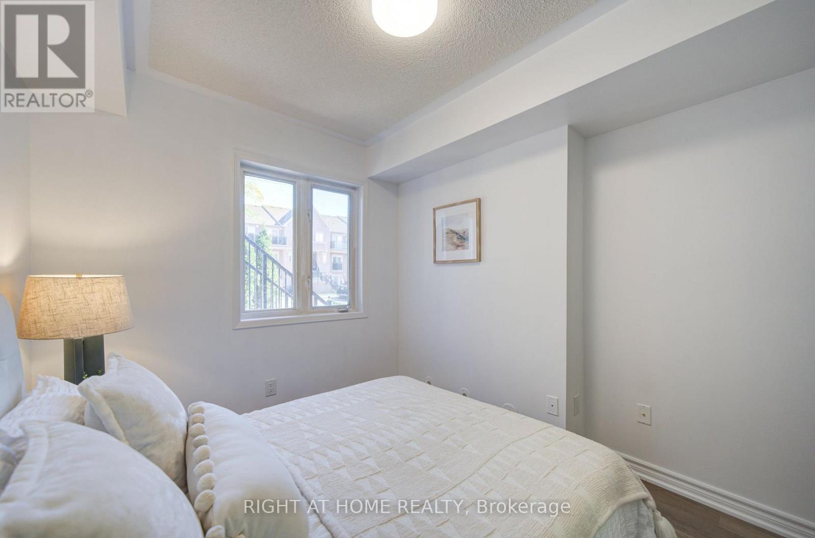 323 - 4975 Southampton Drive, Mississauga, Ontario  L5M 8E4 - Photo 33 - W13831626