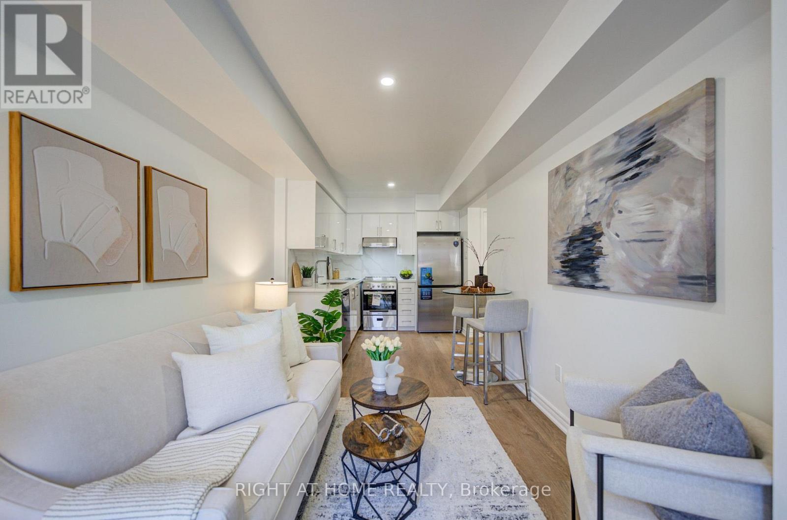 323 - 4975 Southampton Drive, Mississauga, Ontario  L5M 8E4 - Photo 7 - W13831626