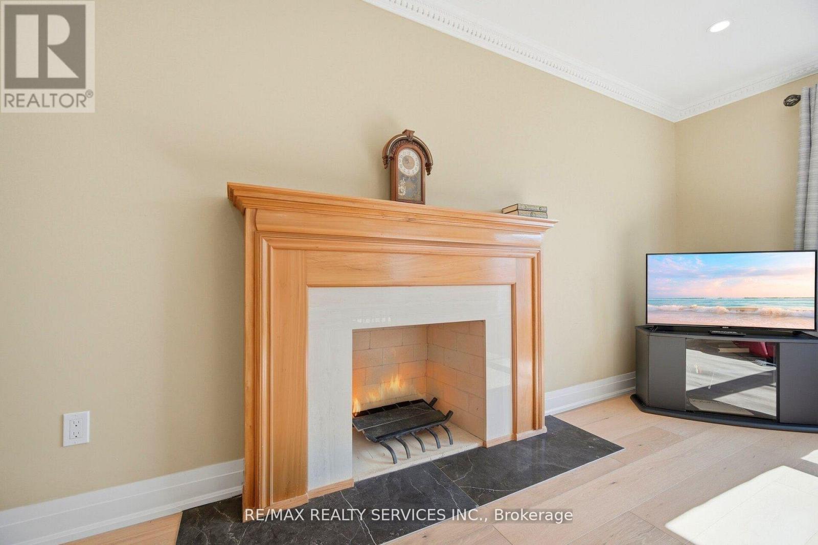 23 Newbury Crescent, Brampton, Ontario  L6S 5M3 - Photo 17 - W13831662