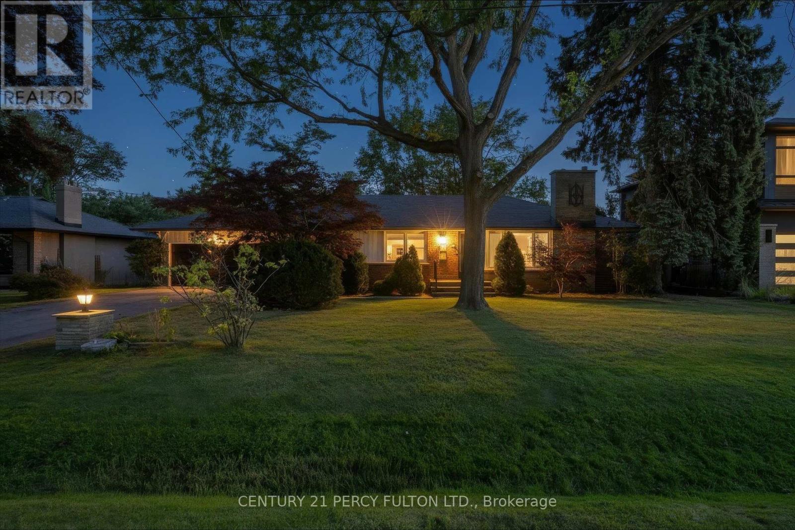 1503 Lochlin Trail, Mississauga, Ontario  L5G 3V6 - Photo 3 - W13831664