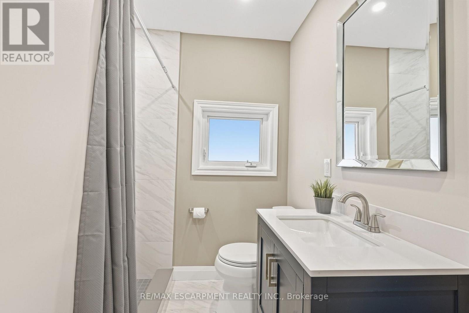 1267 Dunbar Road, Burlington, Ontario  L7P 2K1 - Photo 11 - W13831692