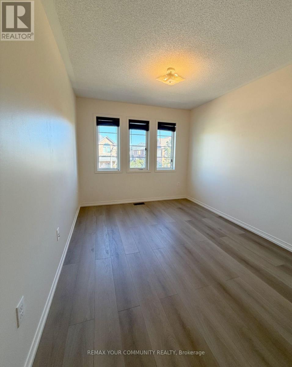 131 Jonas Milway Drive, Whitchurch-Stouffville (Stouffville), Ontario  L4A 0M5 - Photo 8 - N13831666