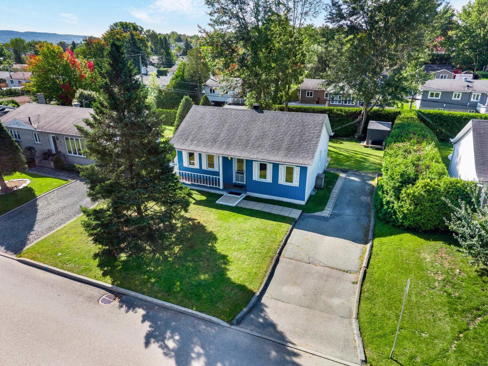 1422 Rue Milan Sherbrooke (Brompton/Rock Forest/Saint-Élie/Deauville) Quebec Canada J1N1W3 3