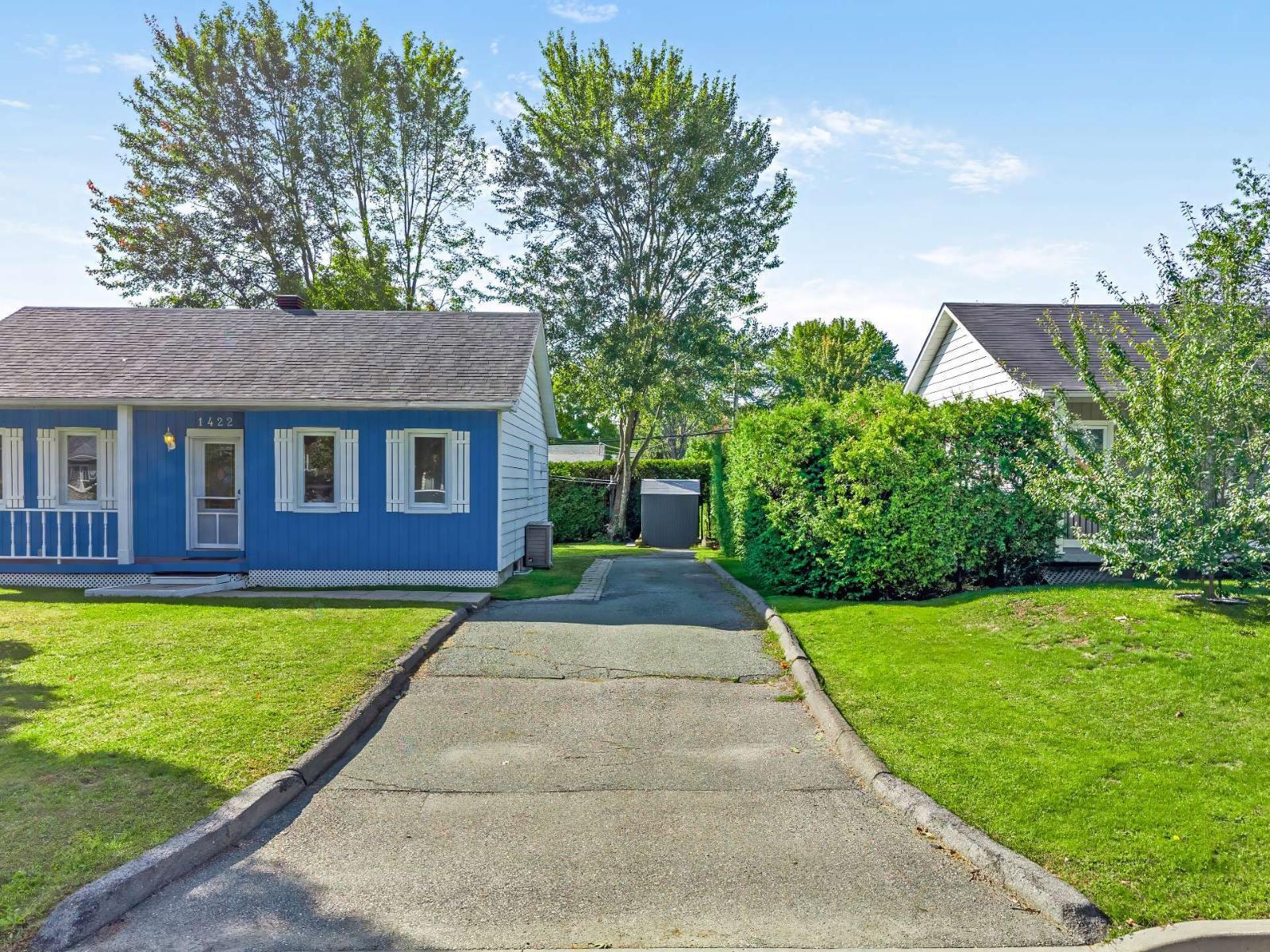 1422 Rue Milan Sherbrooke (Brompton/Rock Forest/Saint-Élie/Deauville) Quebec Canada J1N1W3 4