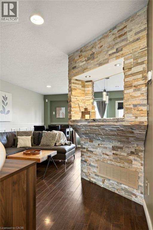 1860 Upper Gage Avenue Unit# 15, Hamilton, Ontario  L8W 3Y6 - Photo 6 - 40866778