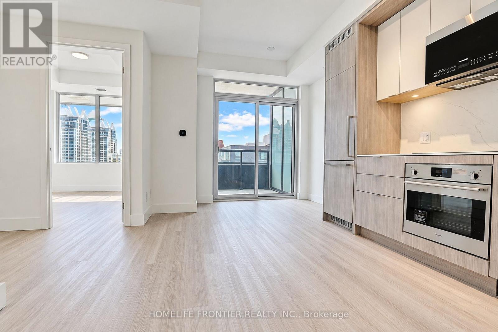 808 - 6 Greenbriar Road E, Toronto, Ontario  M2K 1B5 - Photo 14 - C13828170