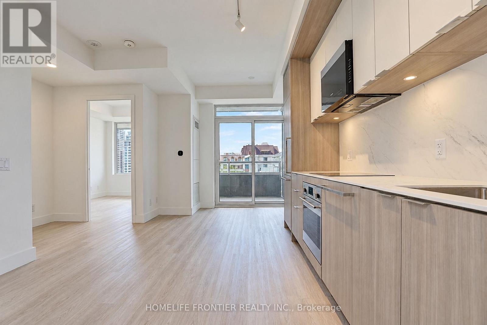 808 - 6 Greenbriar Road E, Toronto, Ontario  M2K 1B5 - Photo 8 - C13828170