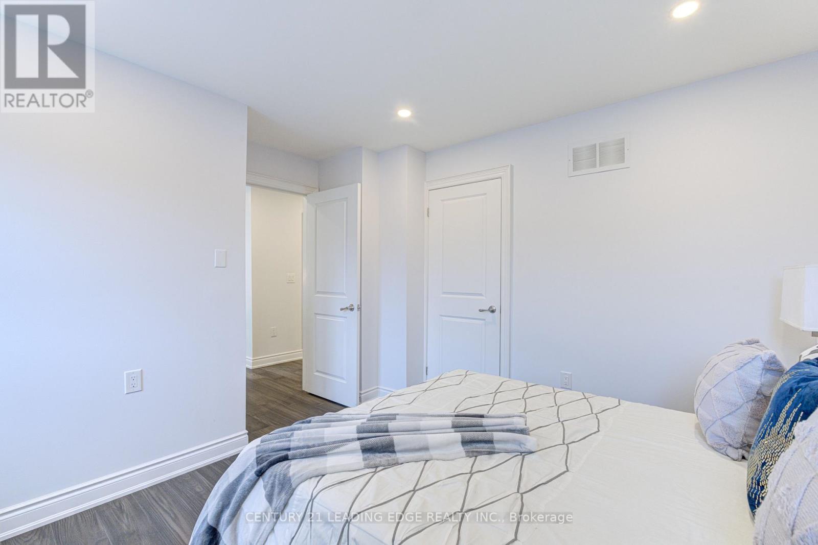 5 Luce Drive, Ajax, Ontario  L1Z 0K2 - Photo 33 - E13824558