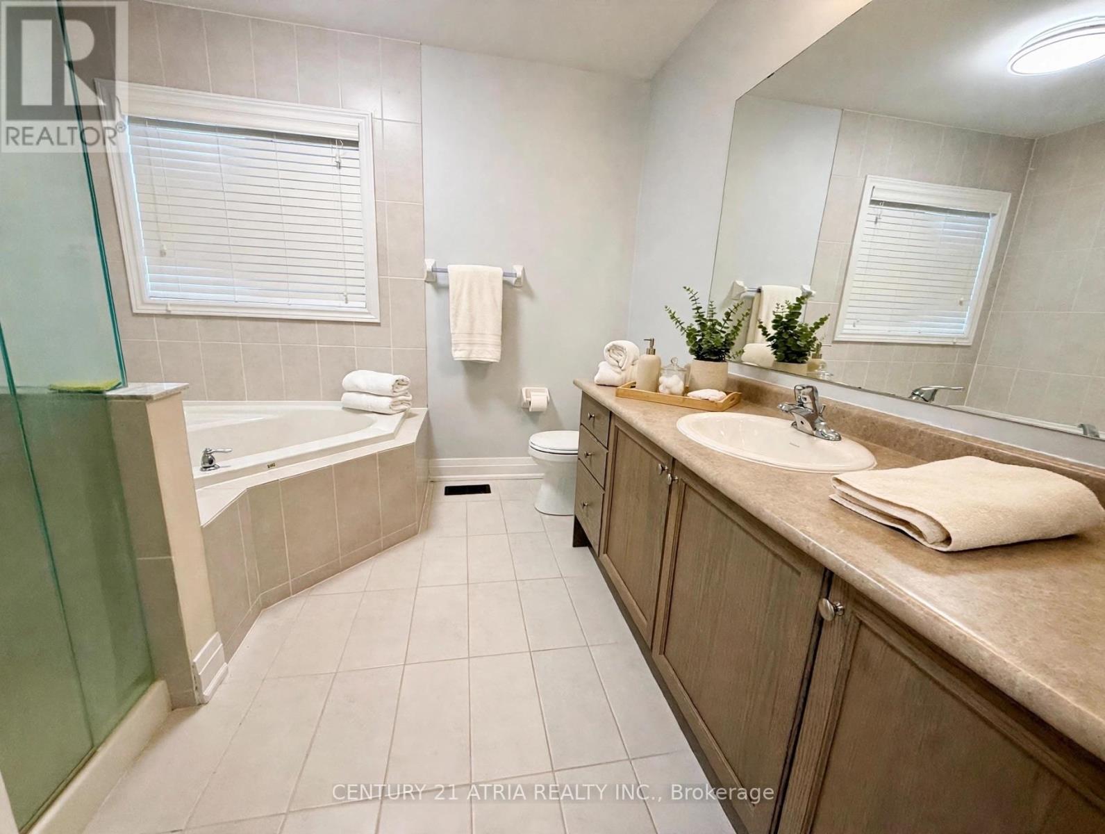1268 Blencowe Crescent, Newmarket, Ontario  L3X 0C4 - Photo 7 - N13822950