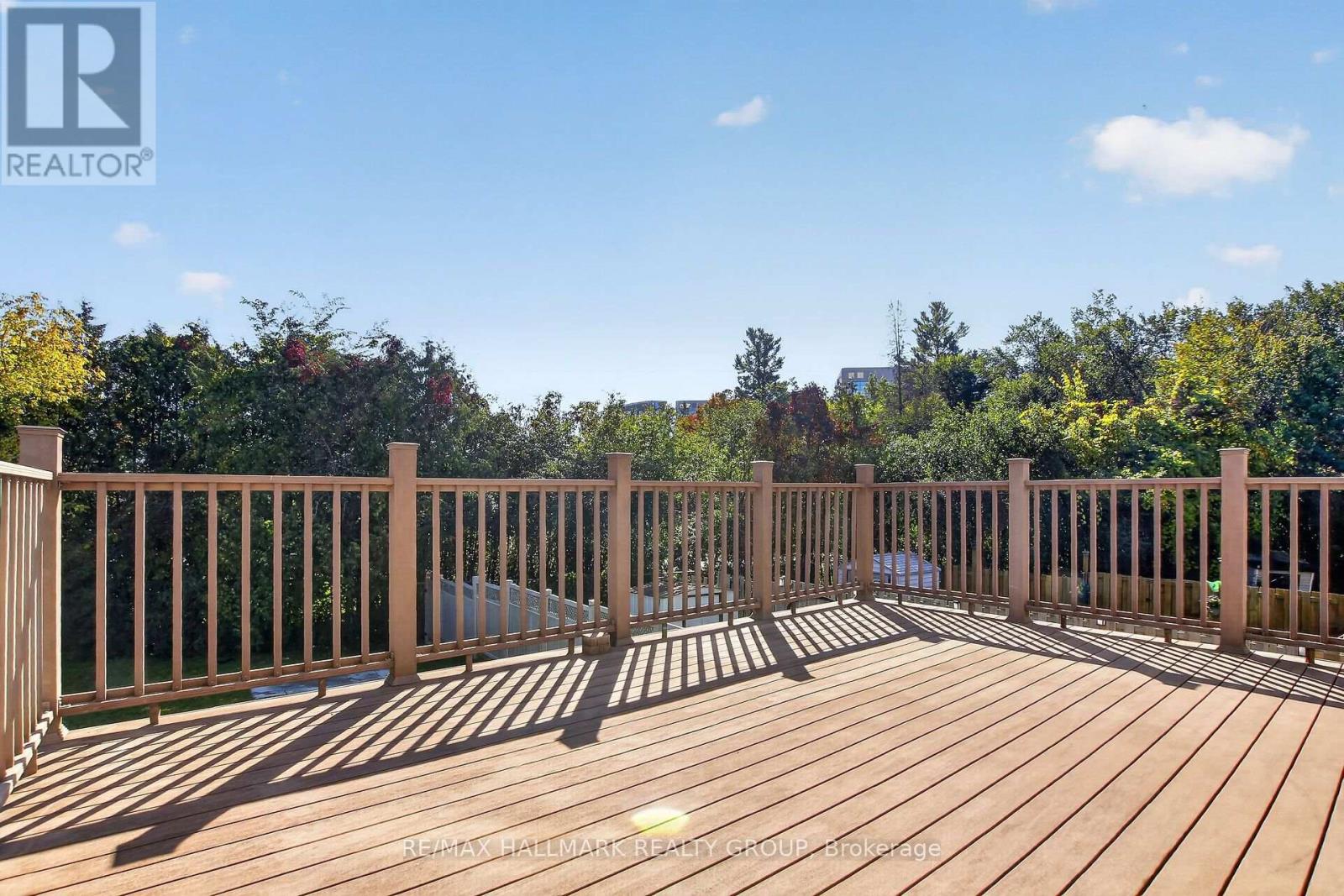 93 Banchory Crescent, Ottawa, Ontario  K2K 2V2 - Photo 4 - X13831780