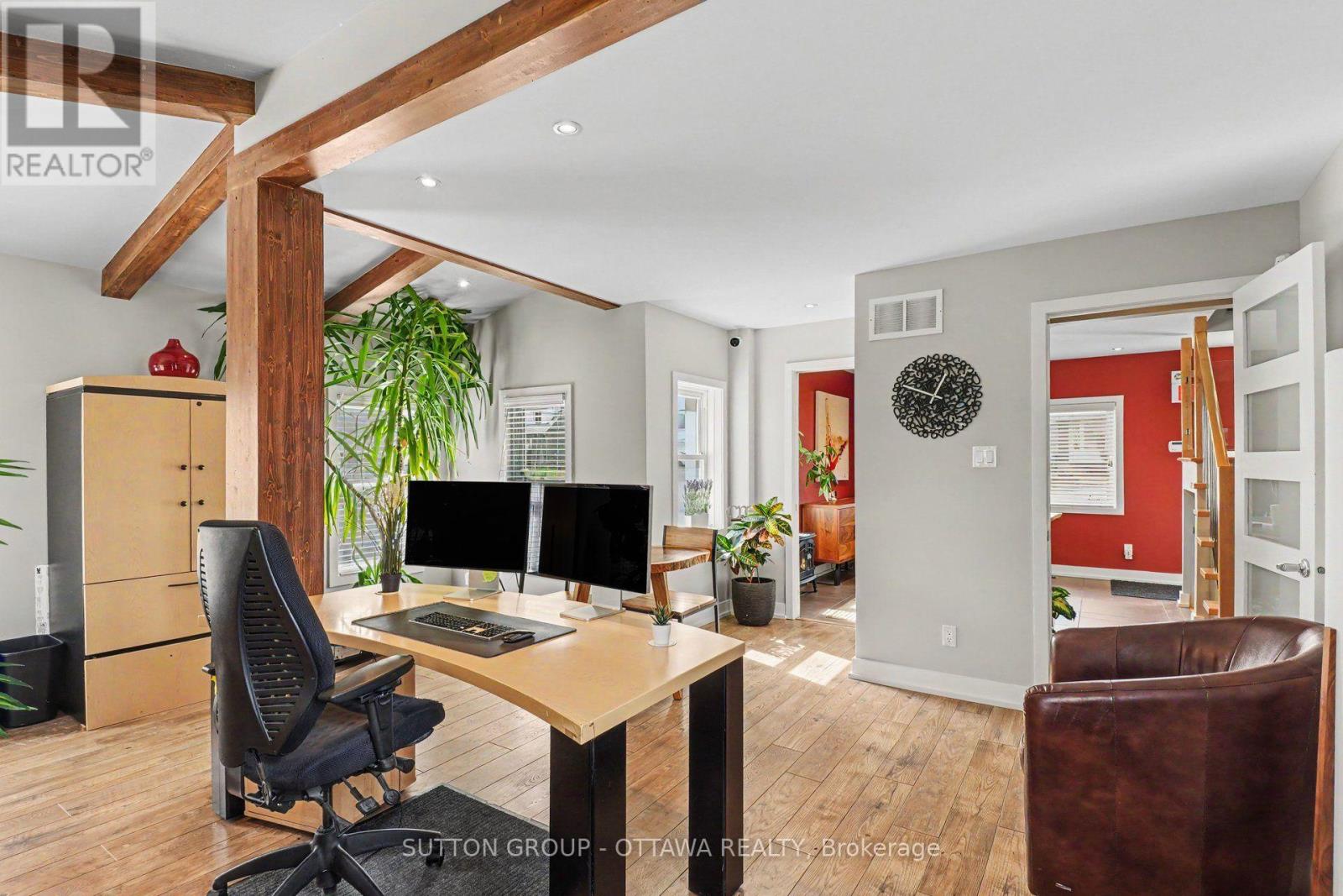 1343 Labrie Avenue, Ottawa, Ontario  K1B 3M2 - Photo 4 - X13831796