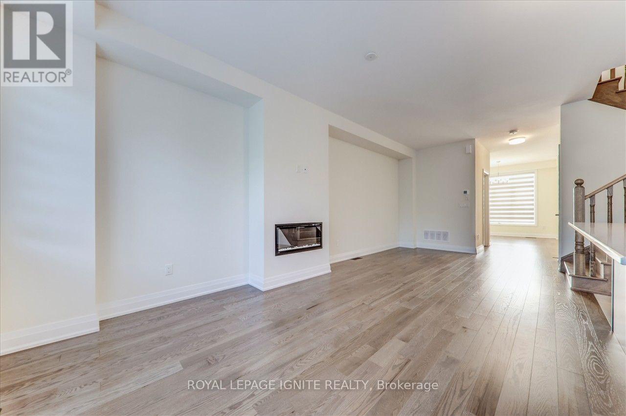 2815 Albatross Way, Pickering, Ontario L1X 0P6 - Photo 8 - E13831744