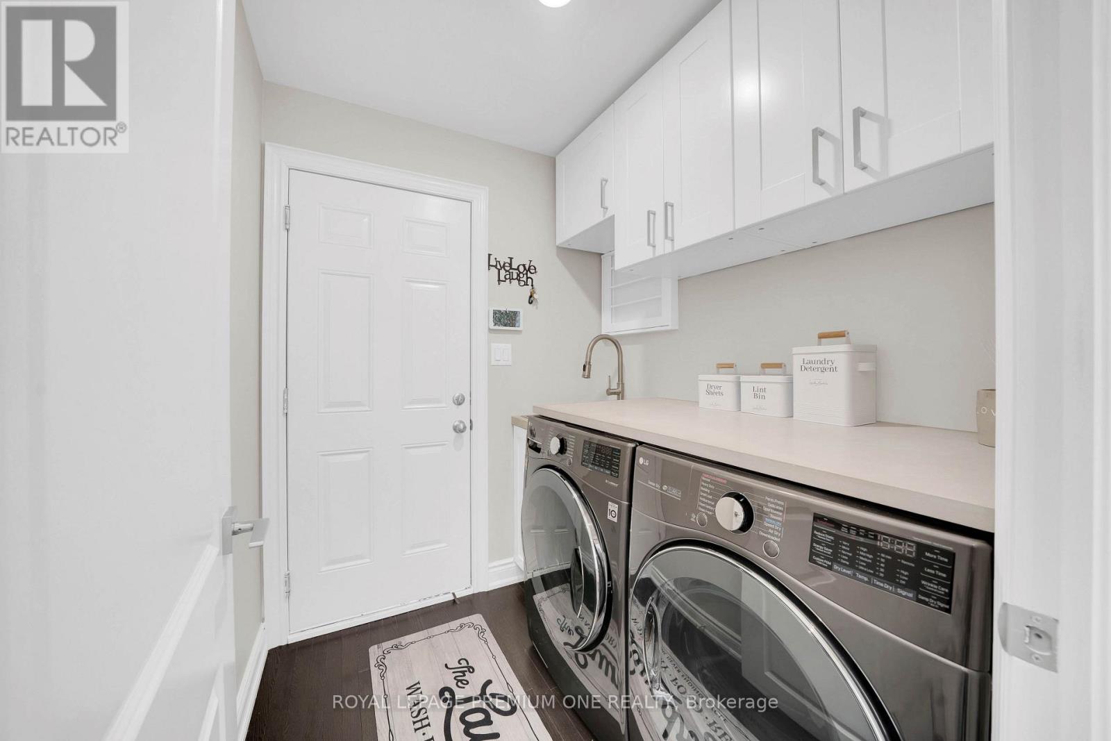 86 Glazebrook Drive, Vaughan, Ontario  L4L 0H9 - Photo 4 - N13831806