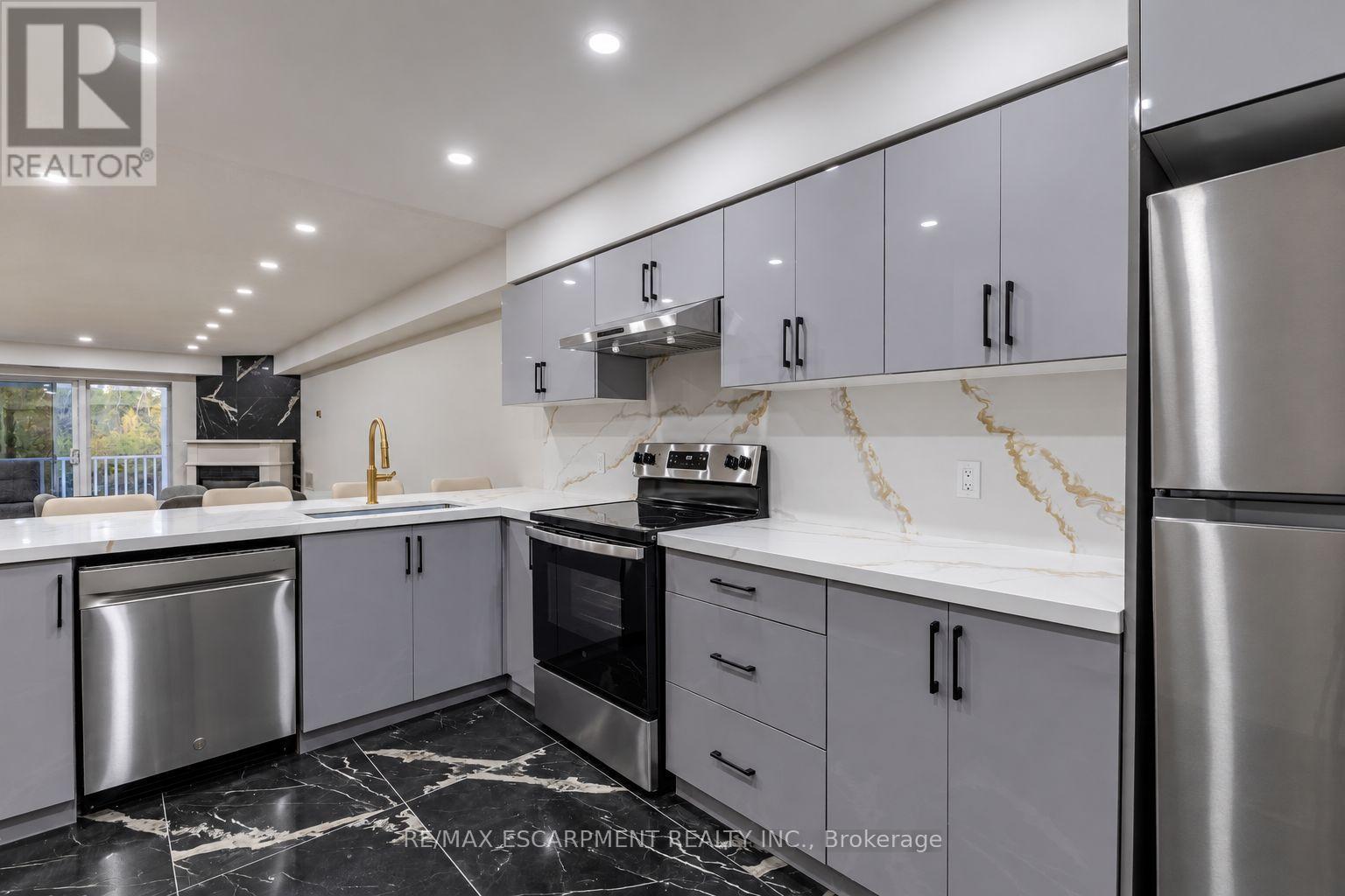 8 - 20 Mulligan Lane, Wasaga Beach, Ontario  L9Z 1C4 - Photo 6 - S13831766