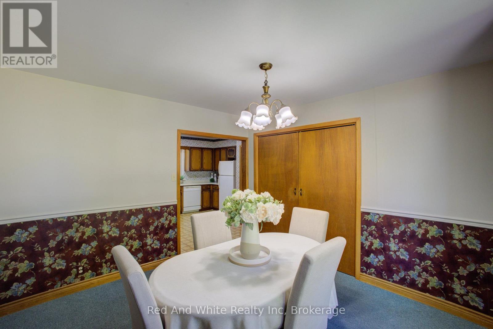 1203 Yonget Street S, Brockton, Ontario  N0G 2V0 - Photo 15 - X13831746