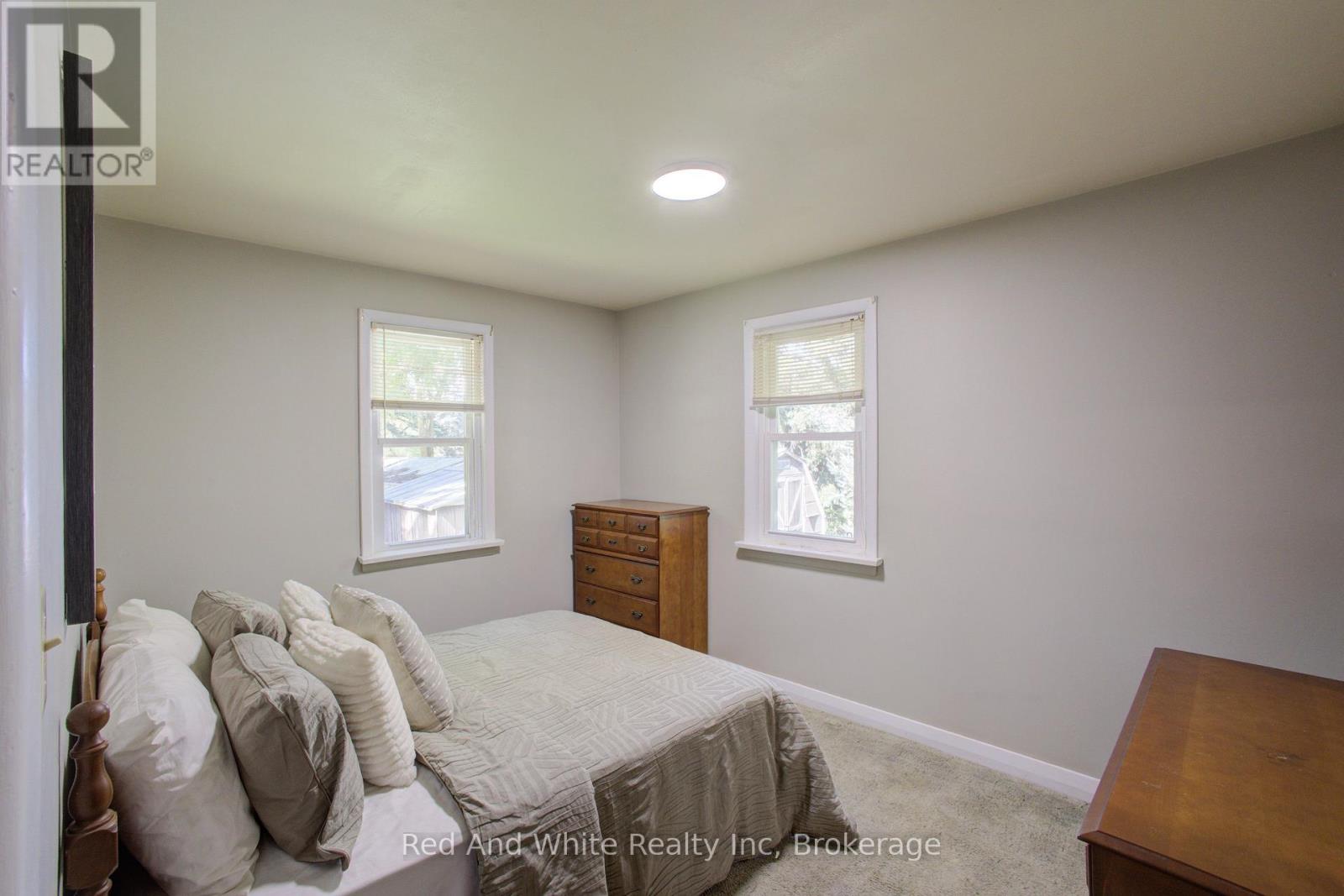 1203 Yonget Street S, Brockton, Ontario  N0G 2V0 - Photo 21 - X13831746