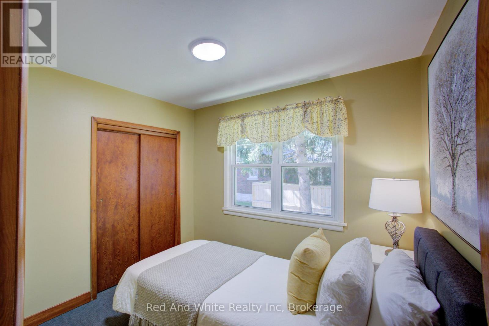 1203 Yonget Street S, Brockton, Ontario  N0G 2V0 - Photo 22 - X13831746