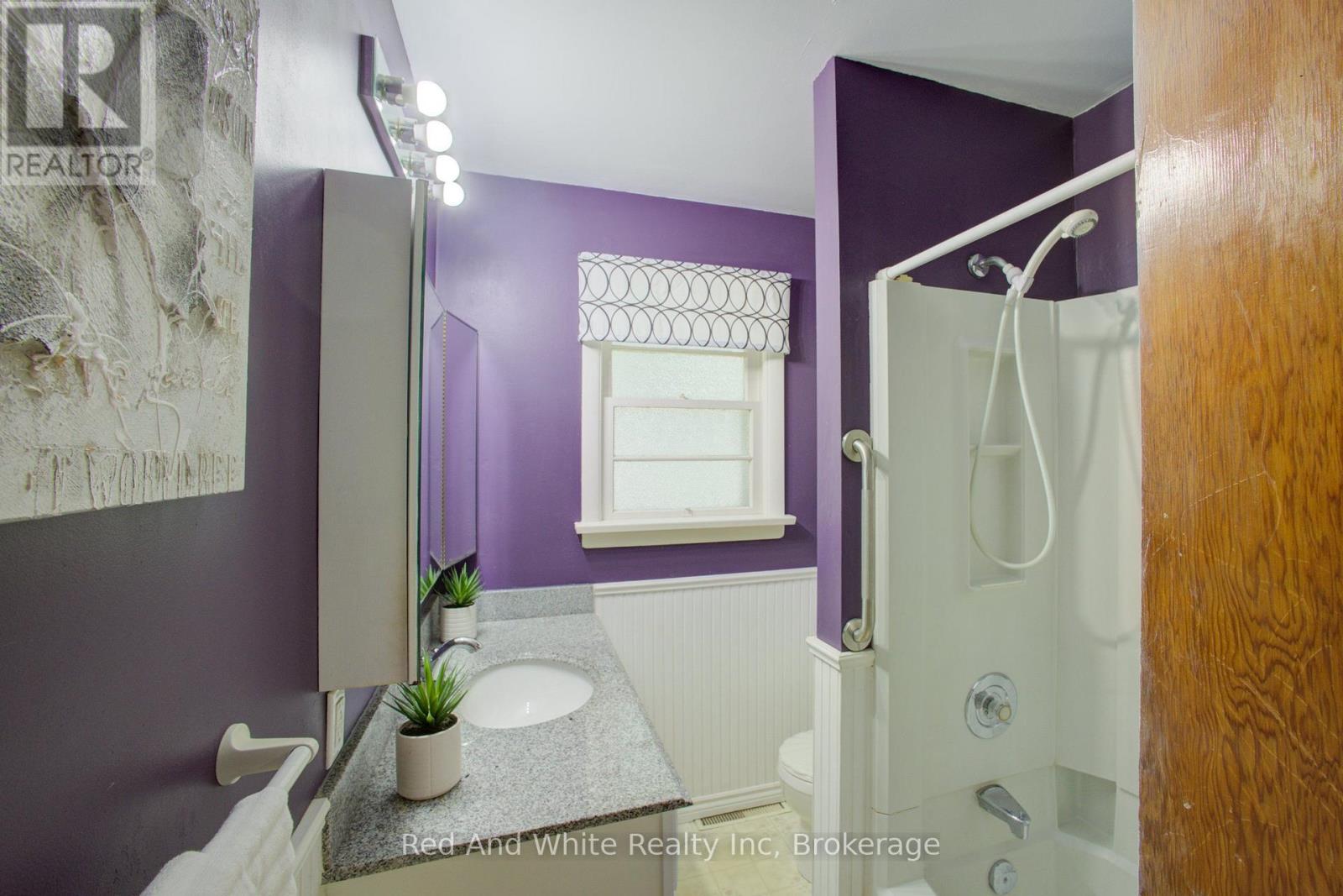 1203 Yonget Street S, Brockton, Ontario  N0G 2V0 - Photo 23 - X13831746