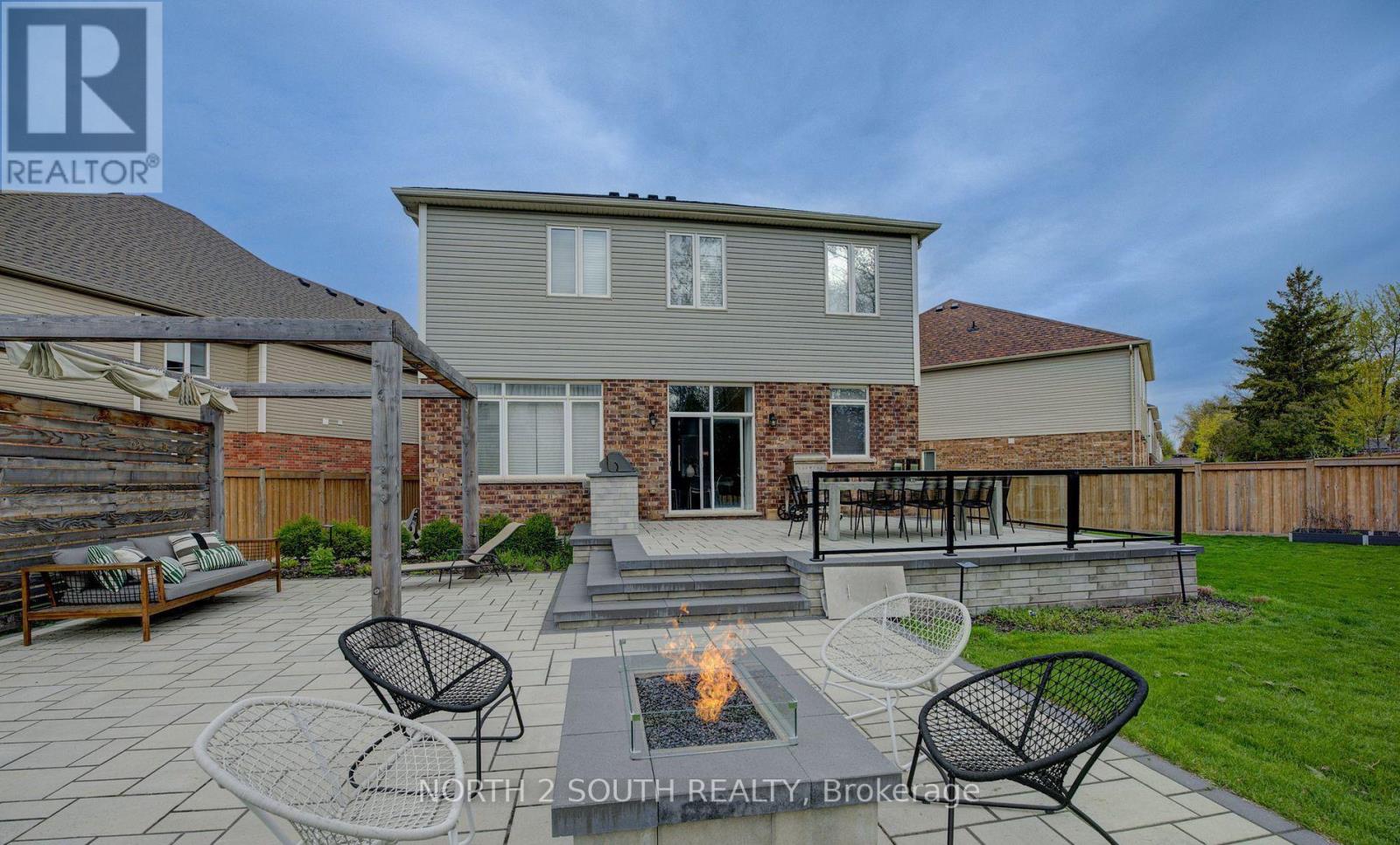269 River Forks Lane, Cambridge, Ontario N3H 5C7 - Photo 34 - X13779064